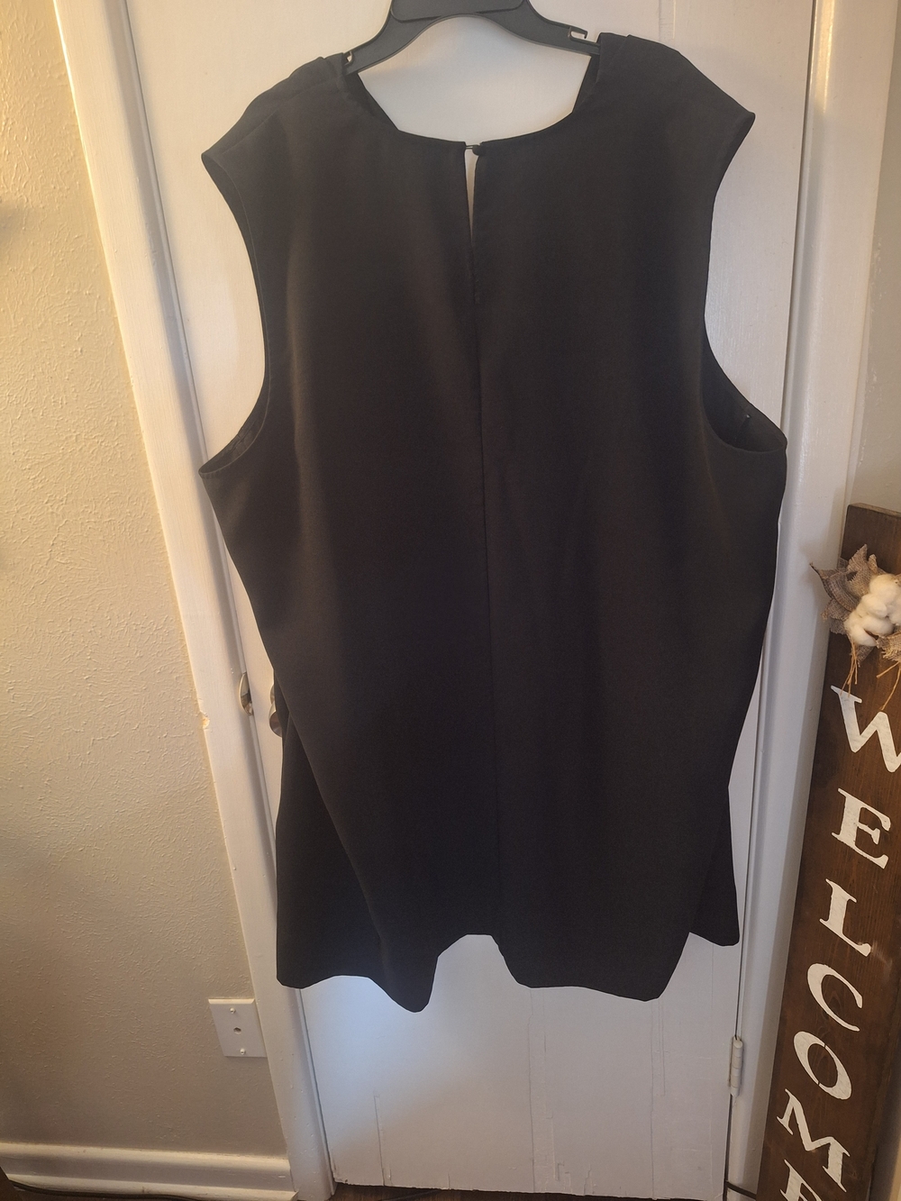 Black Sleeveless Women's Short Dress